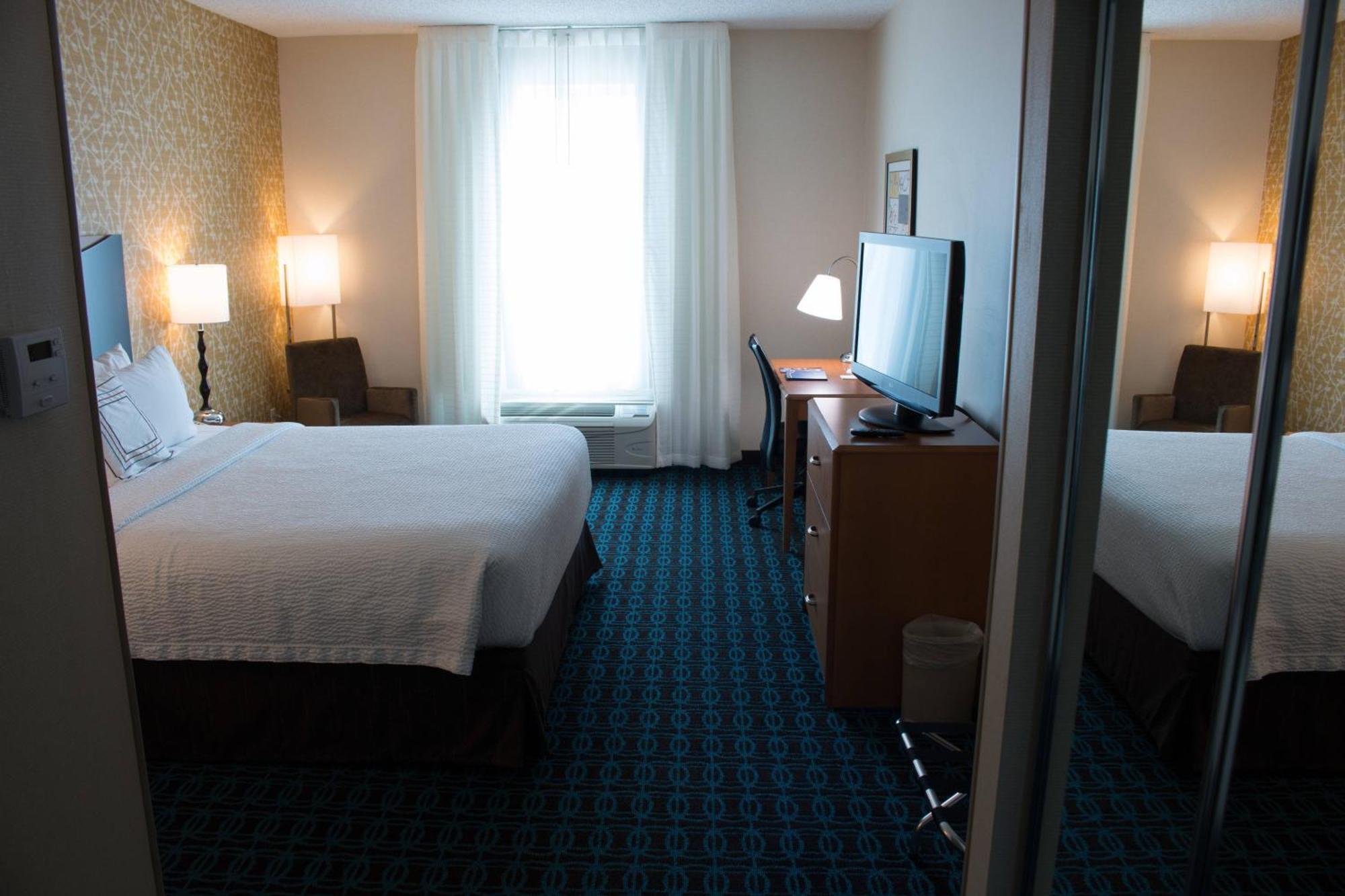 Fairfield Inn & Suites Oakland Hayward Zewnętrze zdjęcie
